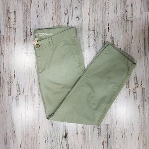 Old Navy | Green Girlfriend Khakis Pants | 8
